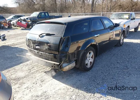 2005 Dodge Magnum Se z USA, uszkodzony, nr VIN 2D4FV48V85H606977